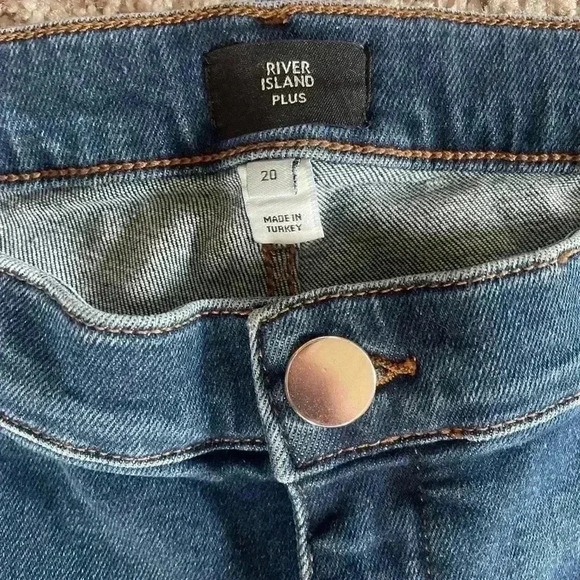 River Island Molly Mr Ripped Jeans - Picture 2 of 9